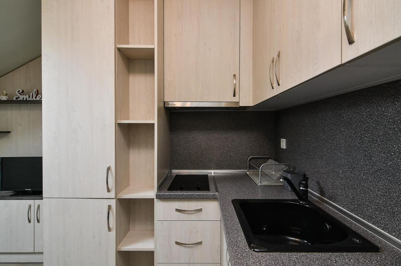 Small Studio On Budget In The Heart Of City Varna Buitenkant foto