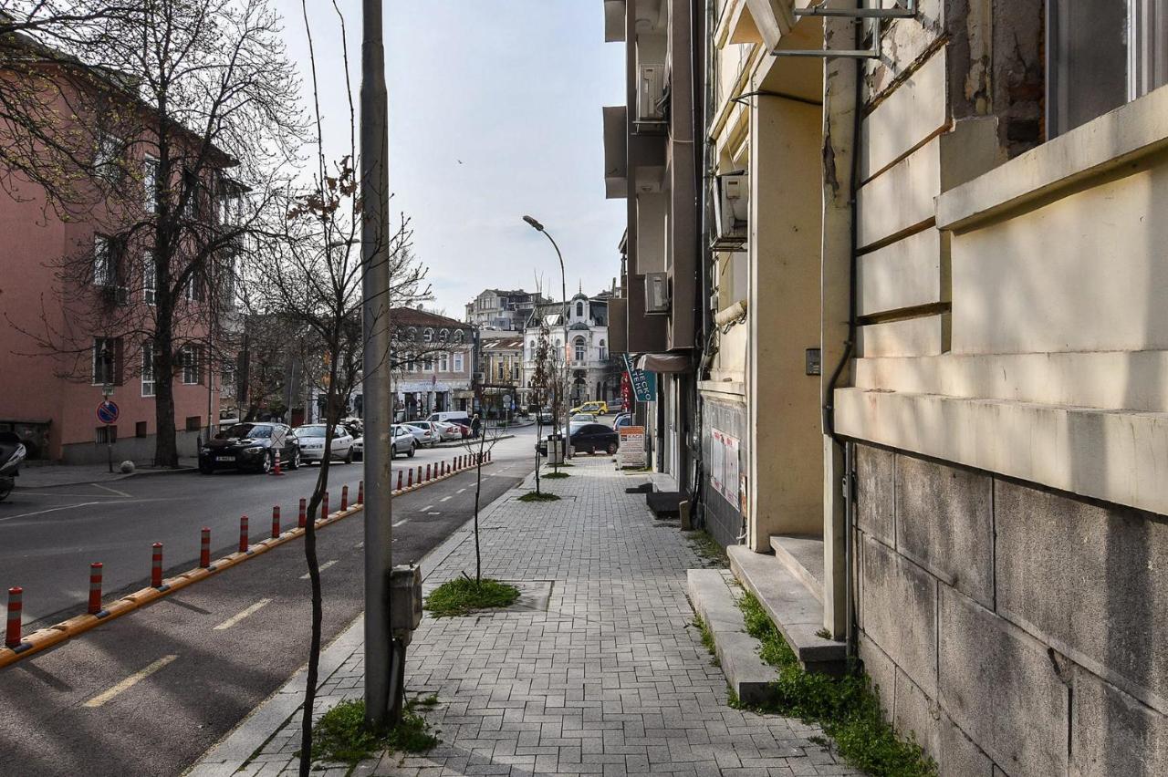 Small Studio On Budget In The Heart Of City Varna Buitenkant foto