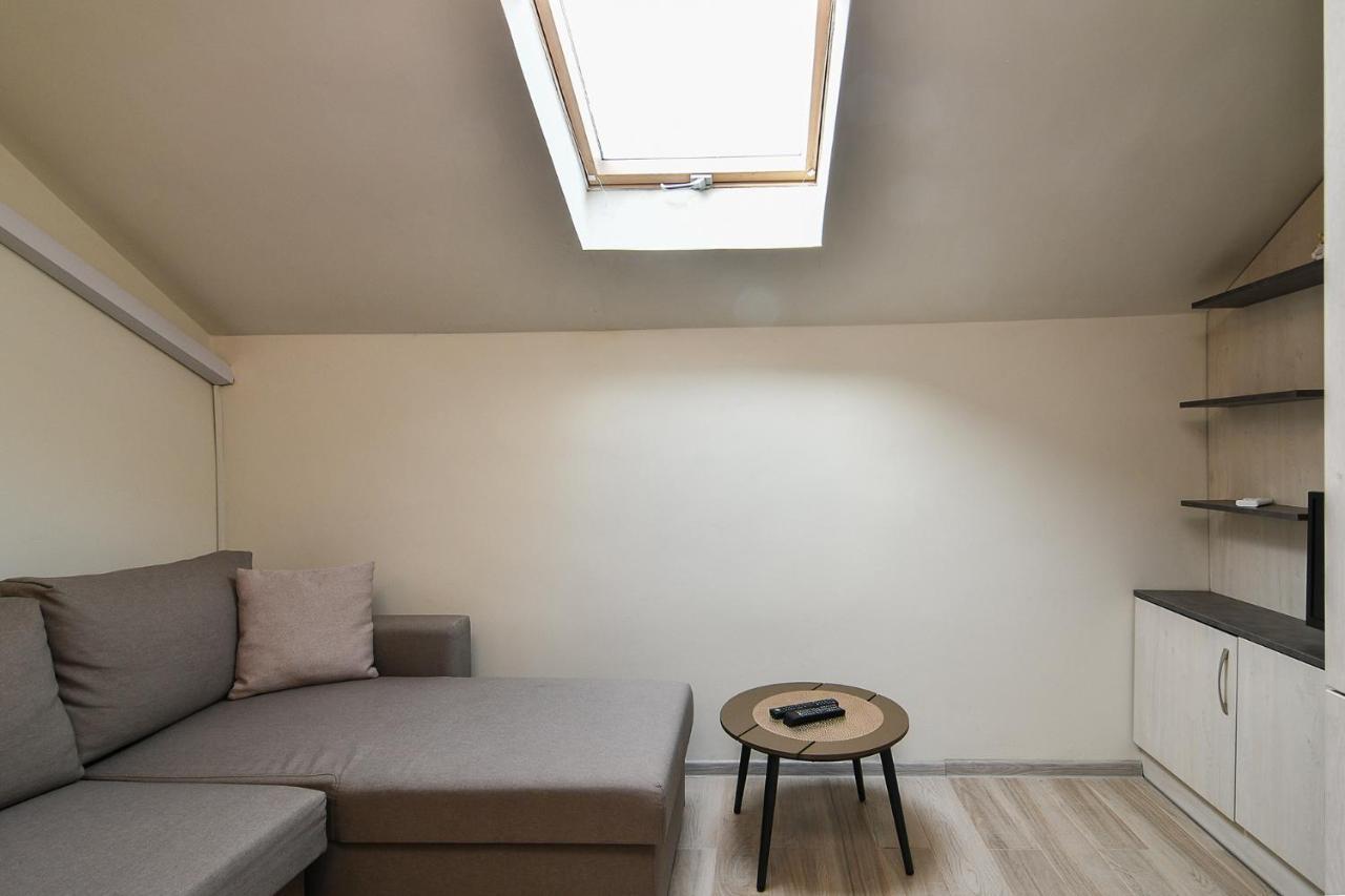 Small Studio On Budget In The Heart Of City Varna Buitenkant foto