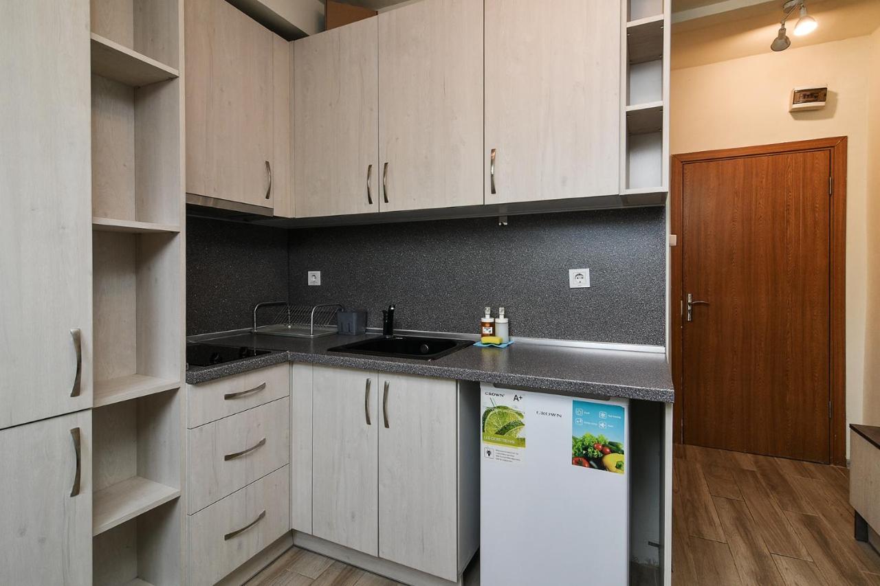 Small Studio On Budget In The Heart Of City Varna Buitenkant foto